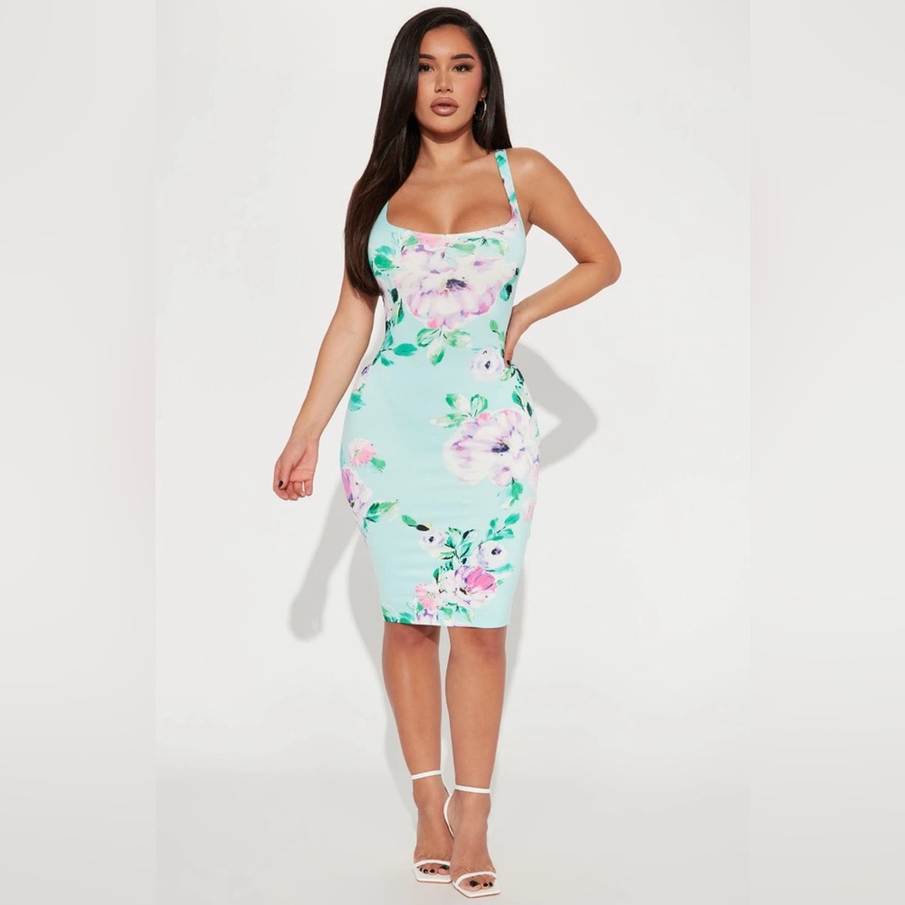 Fashion nova light blue floral dress